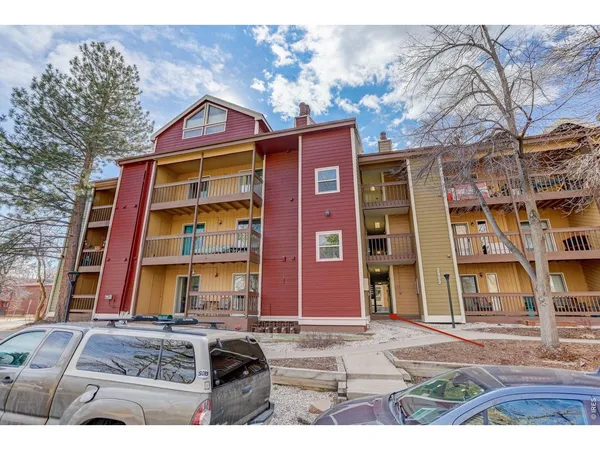 $630,000 | 2992 Shadow Creek Drive, Unit 212, Boulder, CO 80303