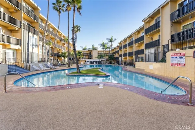 $3,750 | 770 West Imperial Avenue, El Segundo, CA 90245