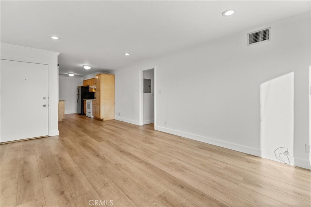770 West Imperial Avenue El Segundo, CA 90245 - Photo 4 of 21 a view of an empty room with wooden floor