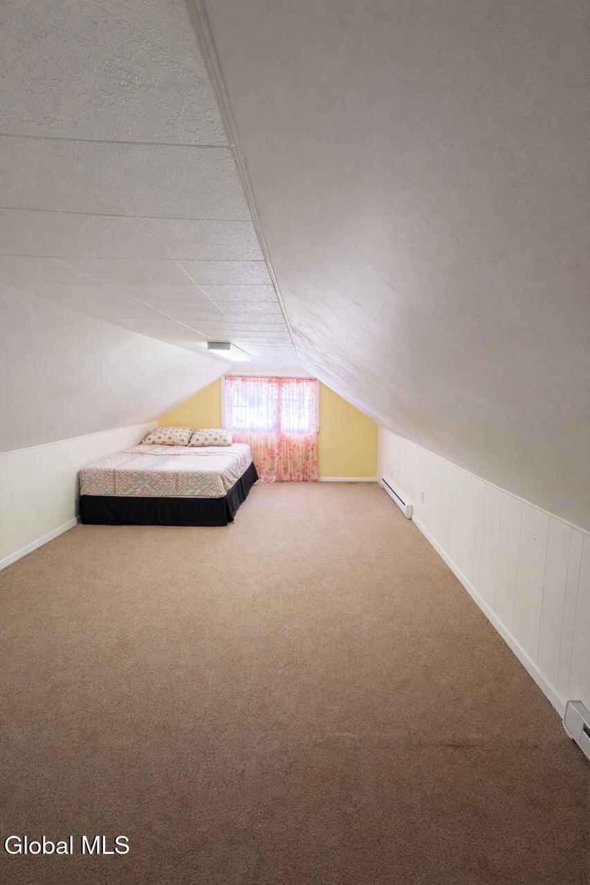 226 Glengary Road Schenectady, NY 12304 - Photo 16 of 28 752326DF-DF36-4B7A-A84A-165B459DE9DC