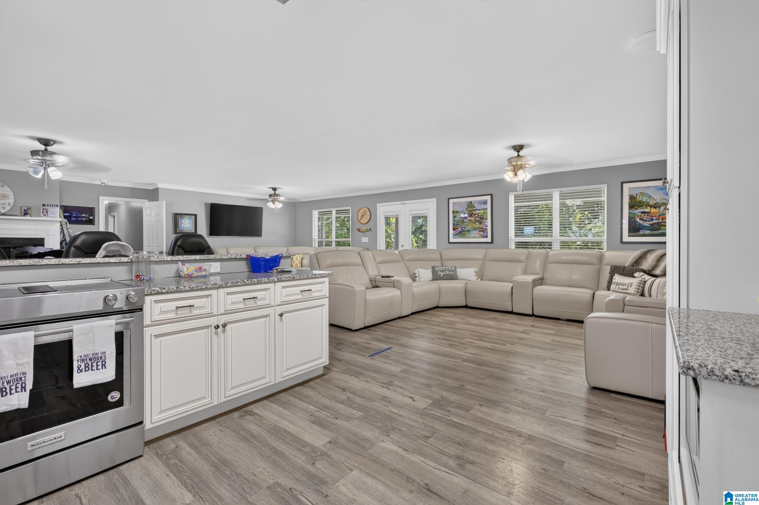 518 Coves Pointe Drive Riverside, AL 35135 - Photo 6 of 53
