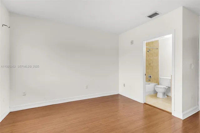 $2,200 | 7995 Northwest 8th Street, Unit 114, Miami, FL 33126