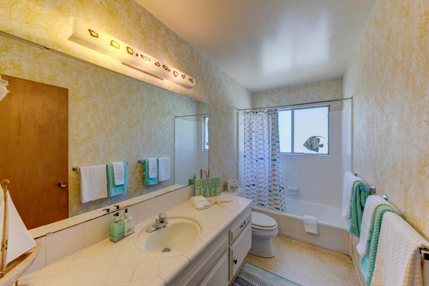 1276 Castro Road Monterey, CA 93940 - Photo 17 of 28 Gallery Image 17