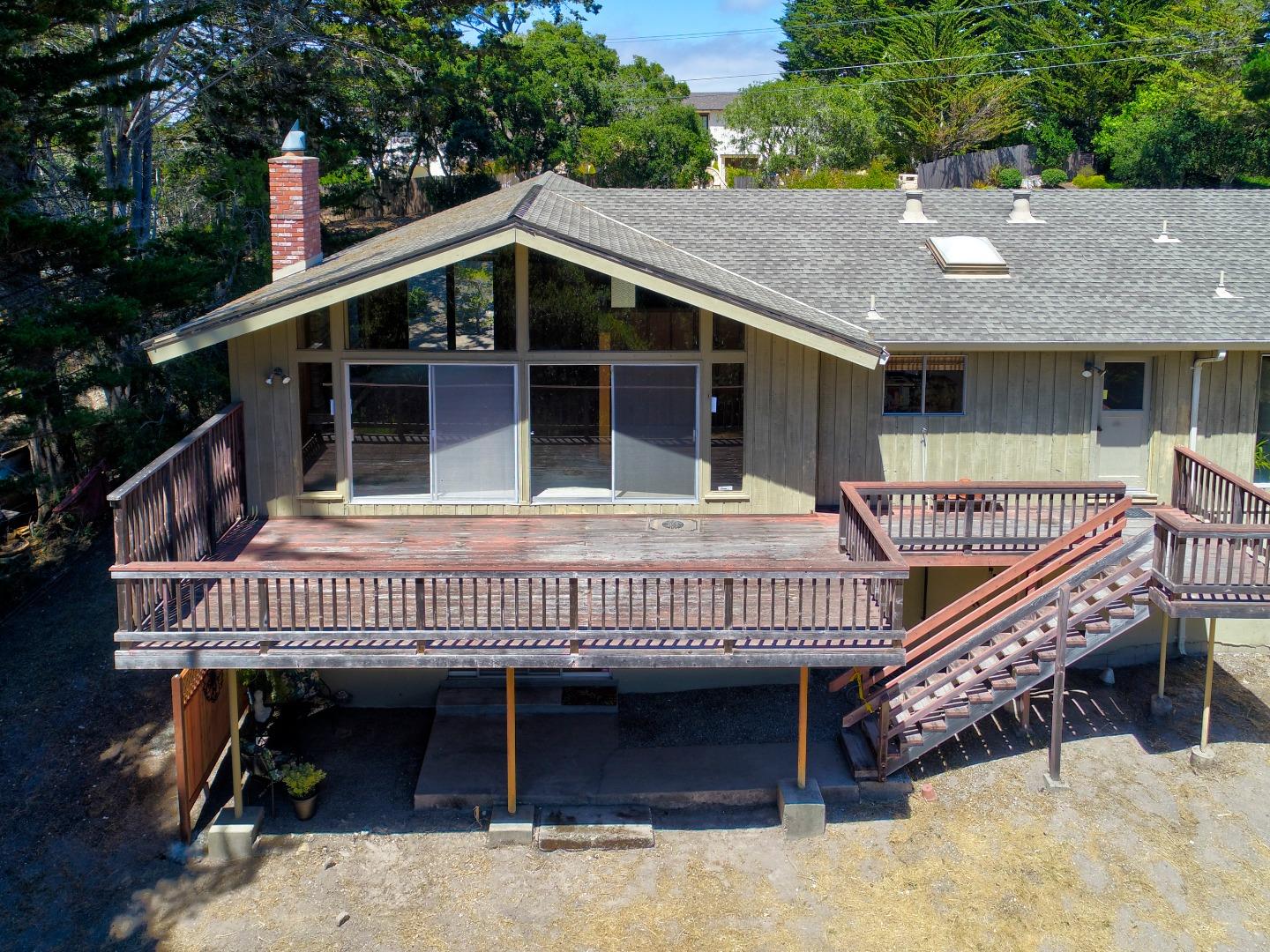 1276 Castro Road Monterey, CA 93940 - Photo 27 of 28 Gallery Image 27
