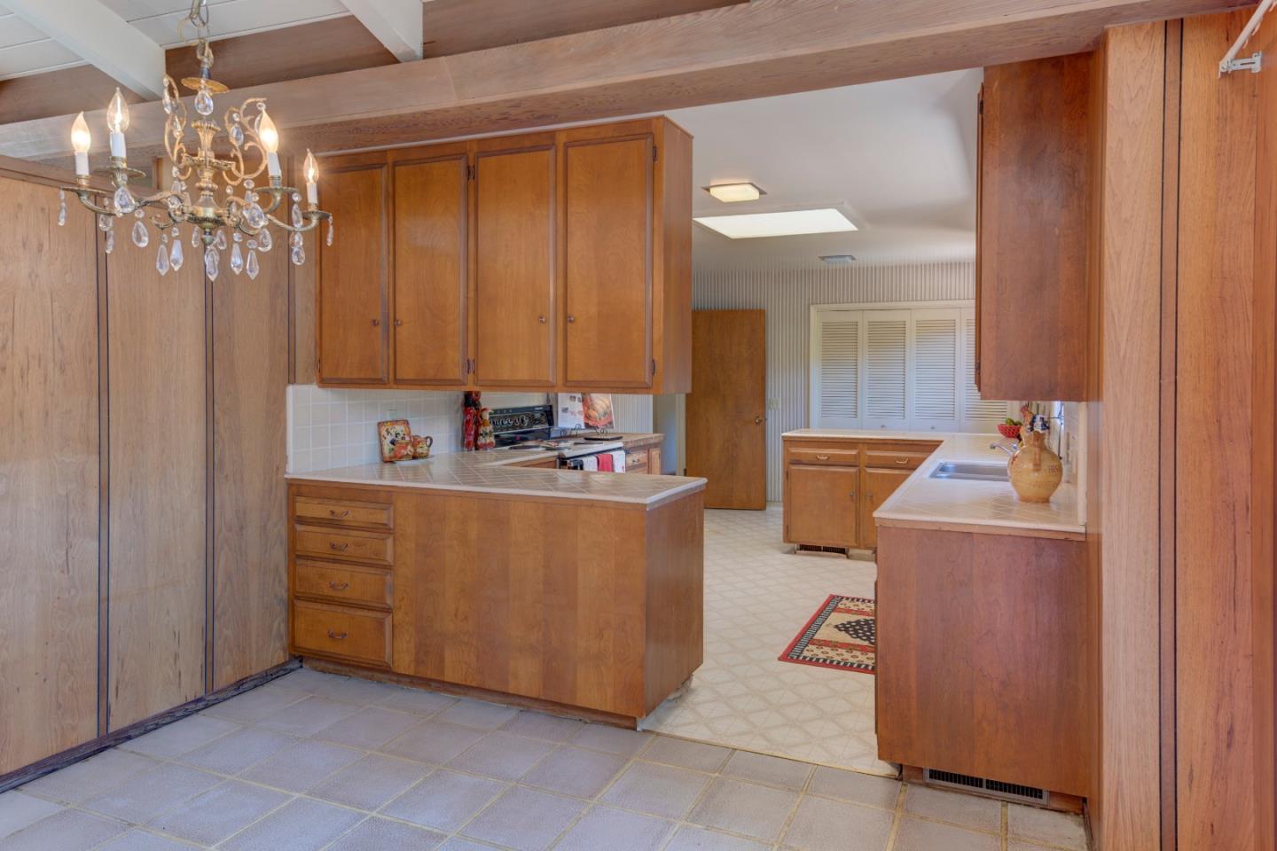 1276 Castro Road Monterey, CA 93940 - Photo 7 of 28 Gallery Image 7