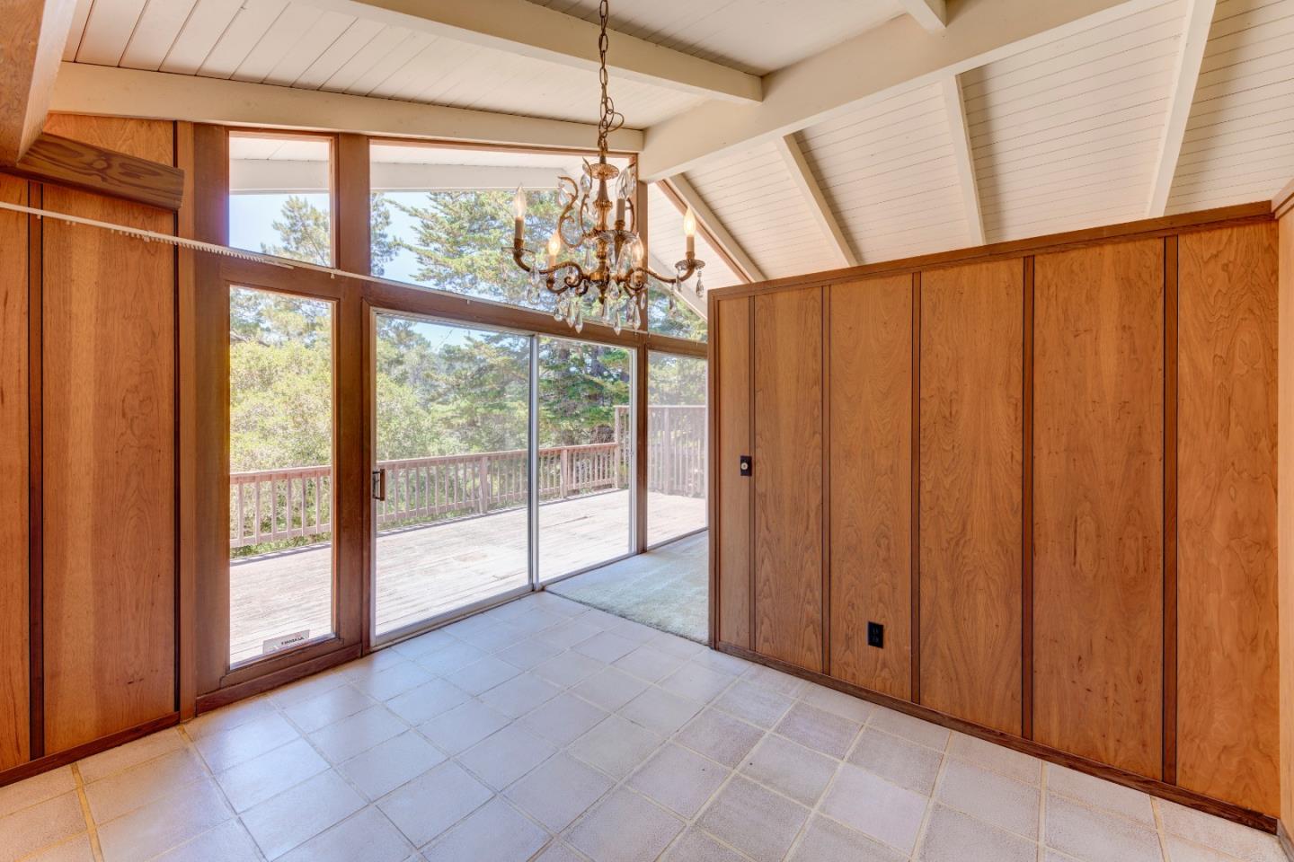 1276 Castro Road Monterey, CA 93940 - Photo 8 of 28 Gallery Image 8