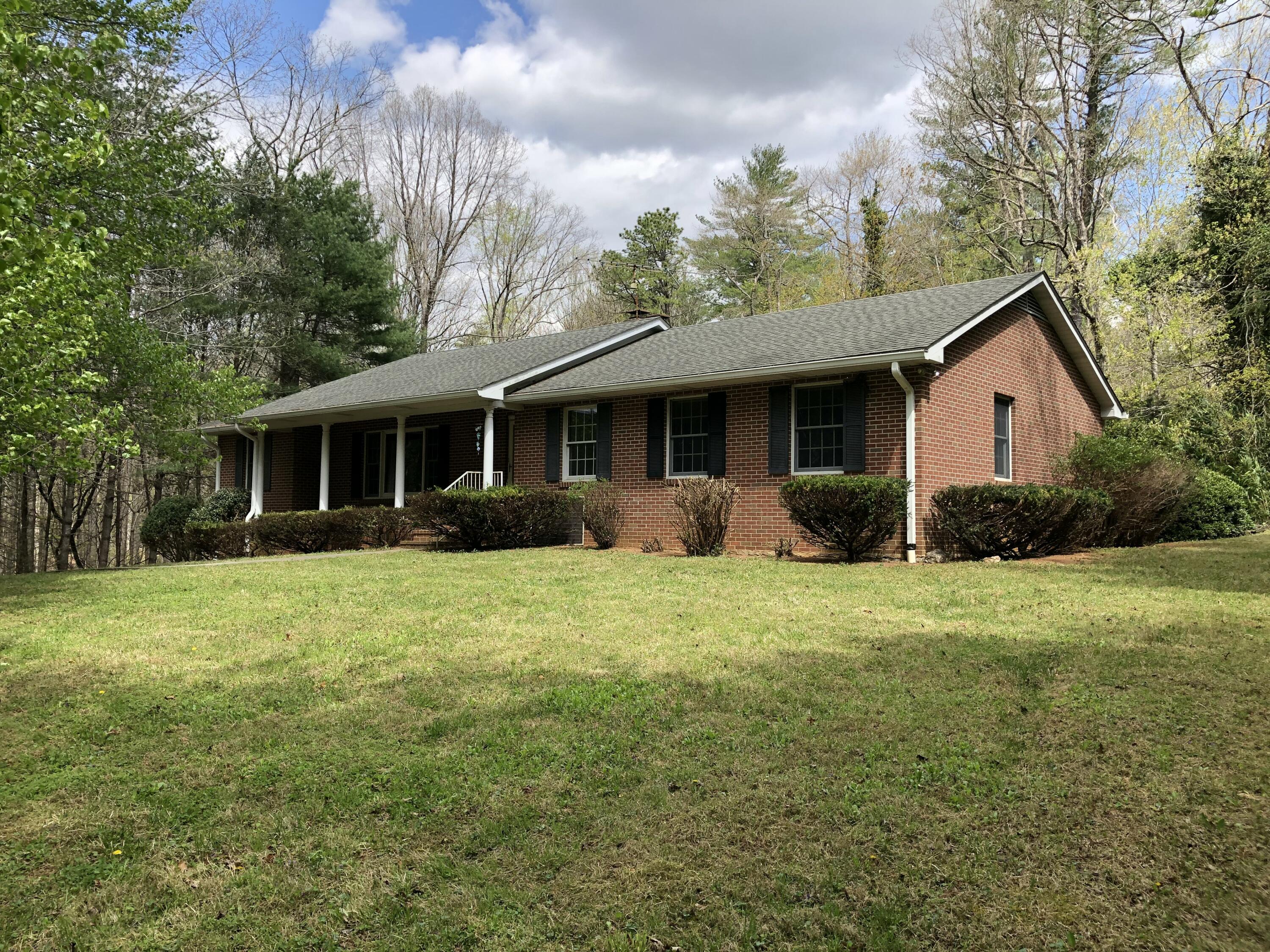 3105 Bethany Road Boones Mill, VA 24065 - Photo 27 of 42 IMG_2047