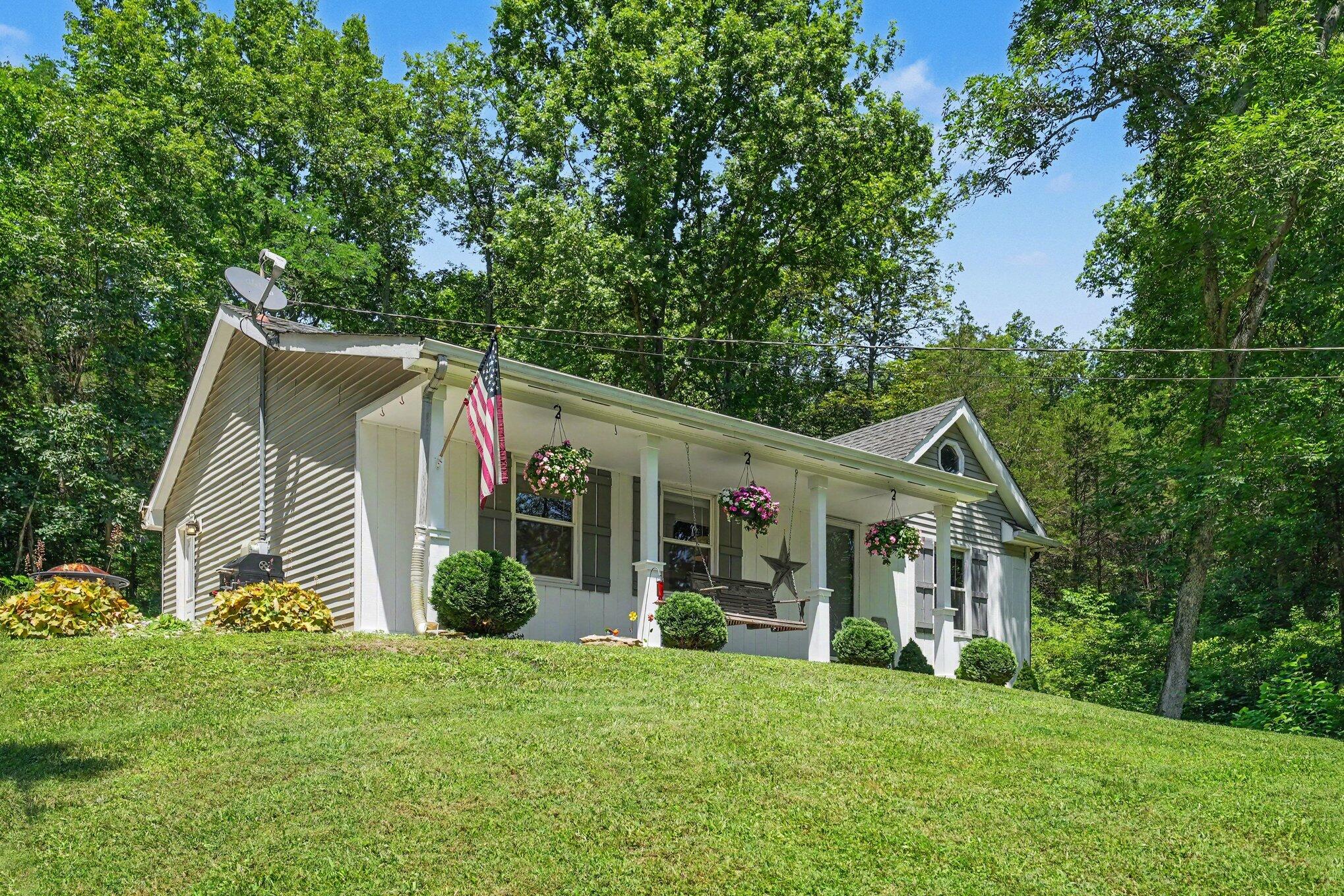 1905 Mann Road Crittenden, KY 41030 - Photo 3 of 17 Front of Structure