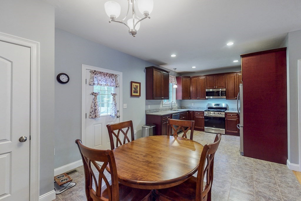 37 Beaver Pond Road, Unit 37 Milford, MA 01757 - Photo 14 of 41 Gallery Image 14