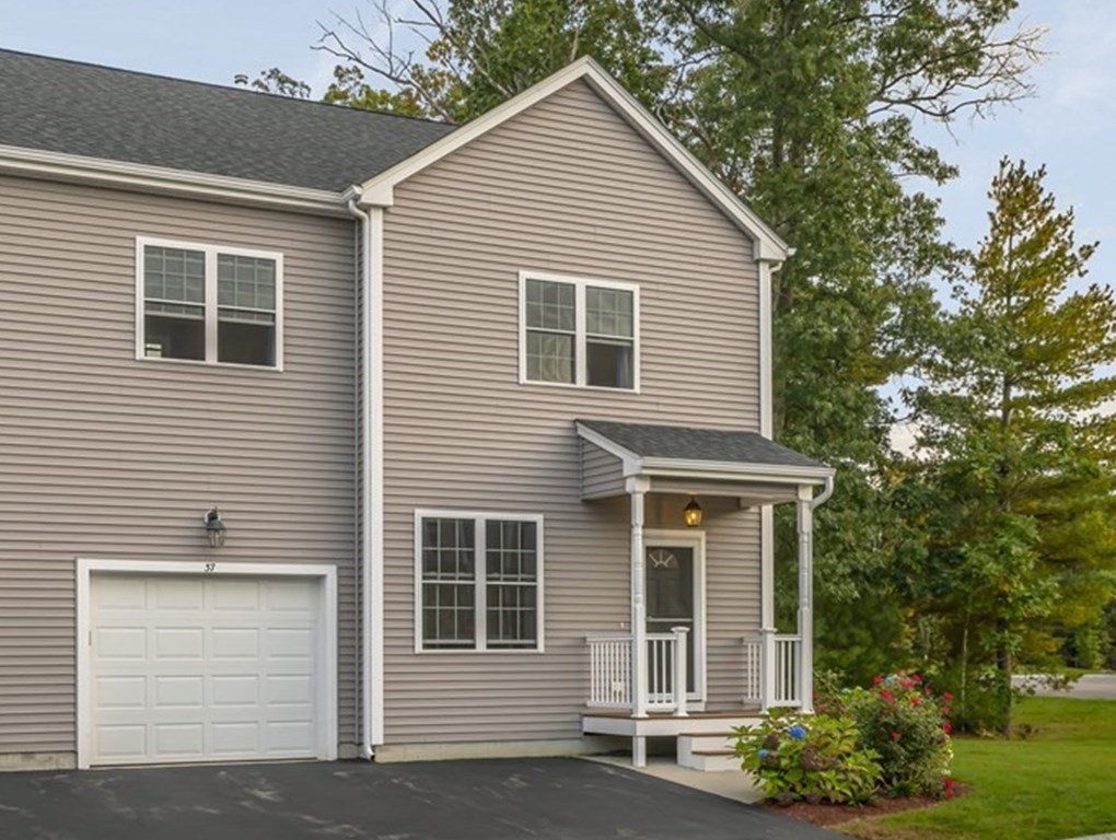 37 Beaver Pond Road, Unit 37 Milford, MA 01757 - Photo 2 of 41 Gallery Image 2