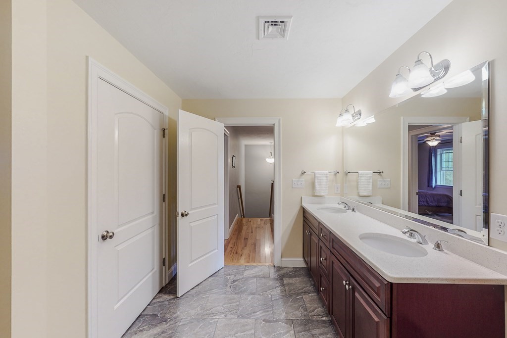 37 Beaver Pond Road, Unit 37 Milford, MA 01757 - Photo 29 of 41 Gallery Image 29