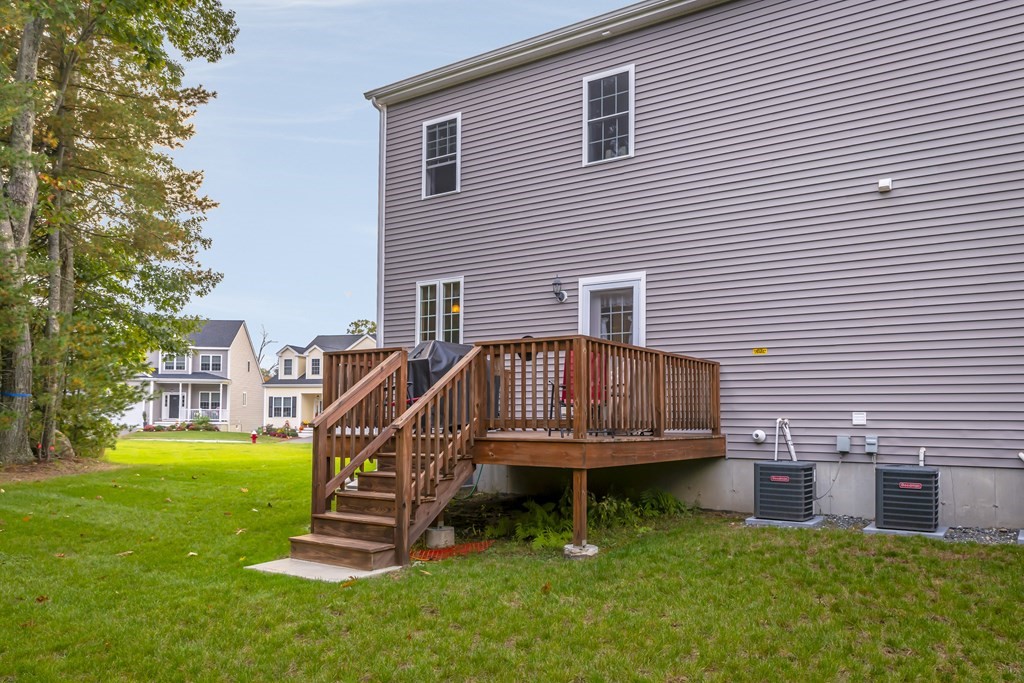 37 Beaver Pond Road, Unit 37 Milford, MA 01757 - Photo 6 of 41 Gallery Image 6