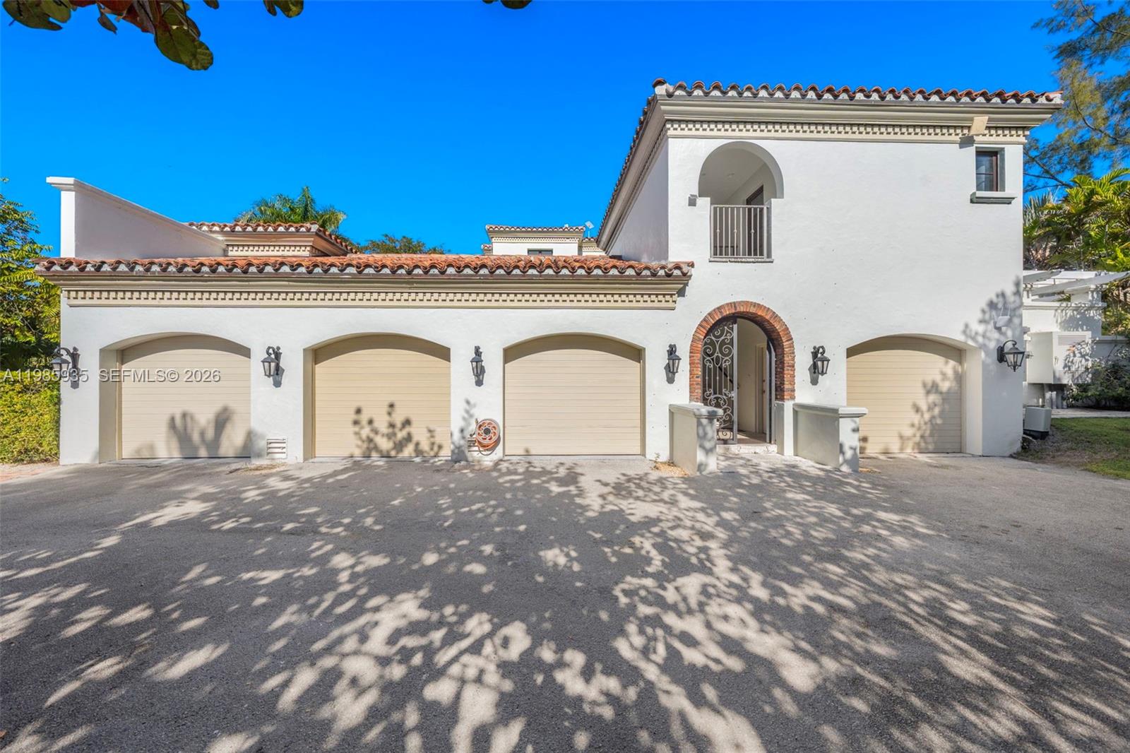 9401 Journey's End Road Coral Gables, FL 33156 - Photo 49 of 57