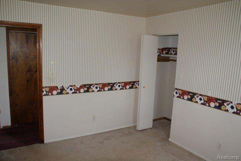 4087 Peters Road Columbiaville, MI 48421 - Photo 7 of 18 DSC02245