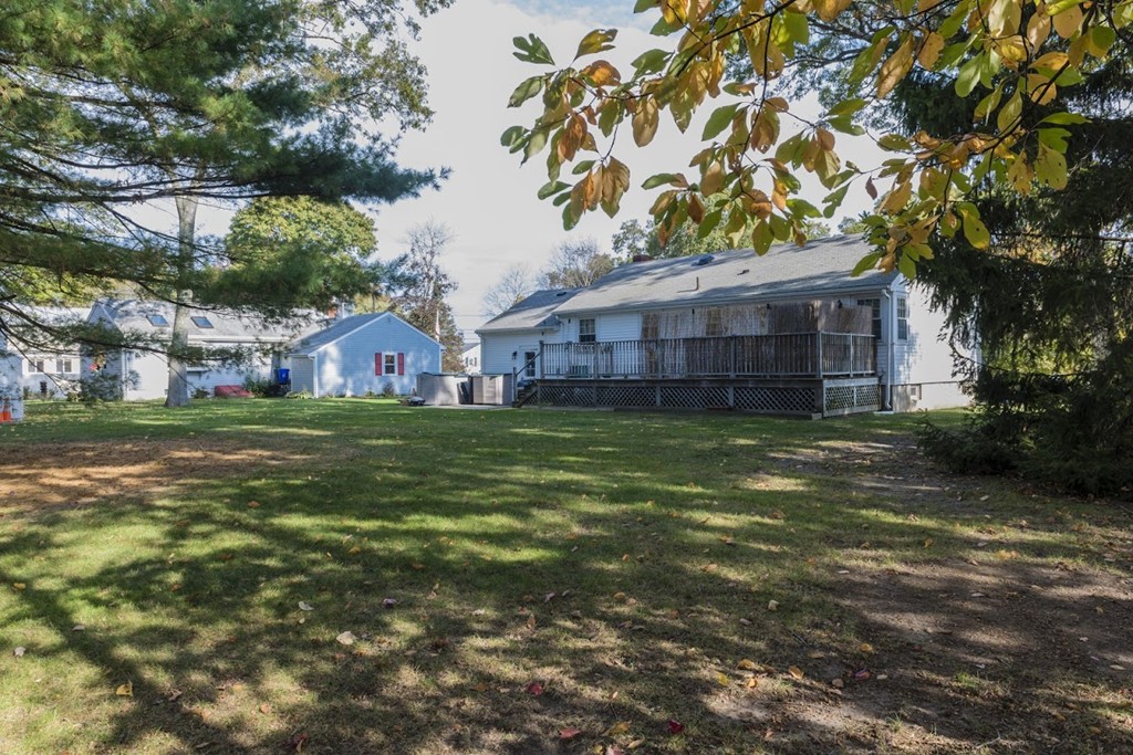 19 Belknap Road Braintree, MA 02184 - Photo 4 of 18 Gallery Image 4