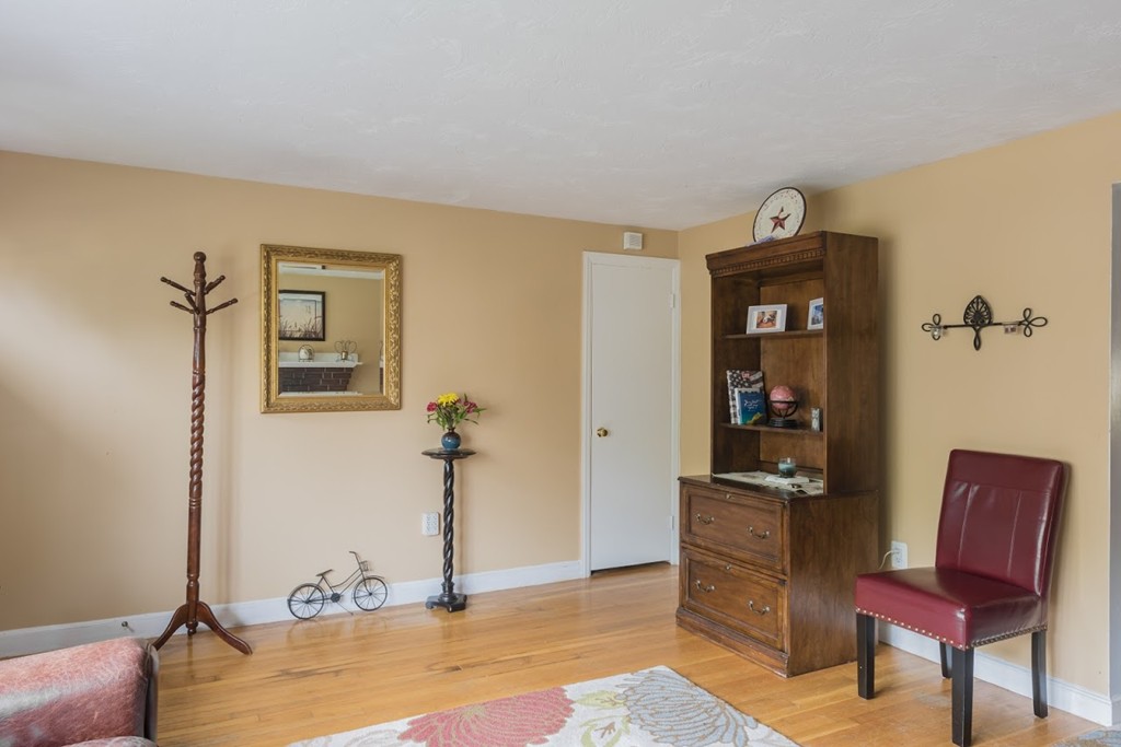 19 Belknap Road Braintree, MA 02184 - Photo 7 of 18 Gallery Image 7