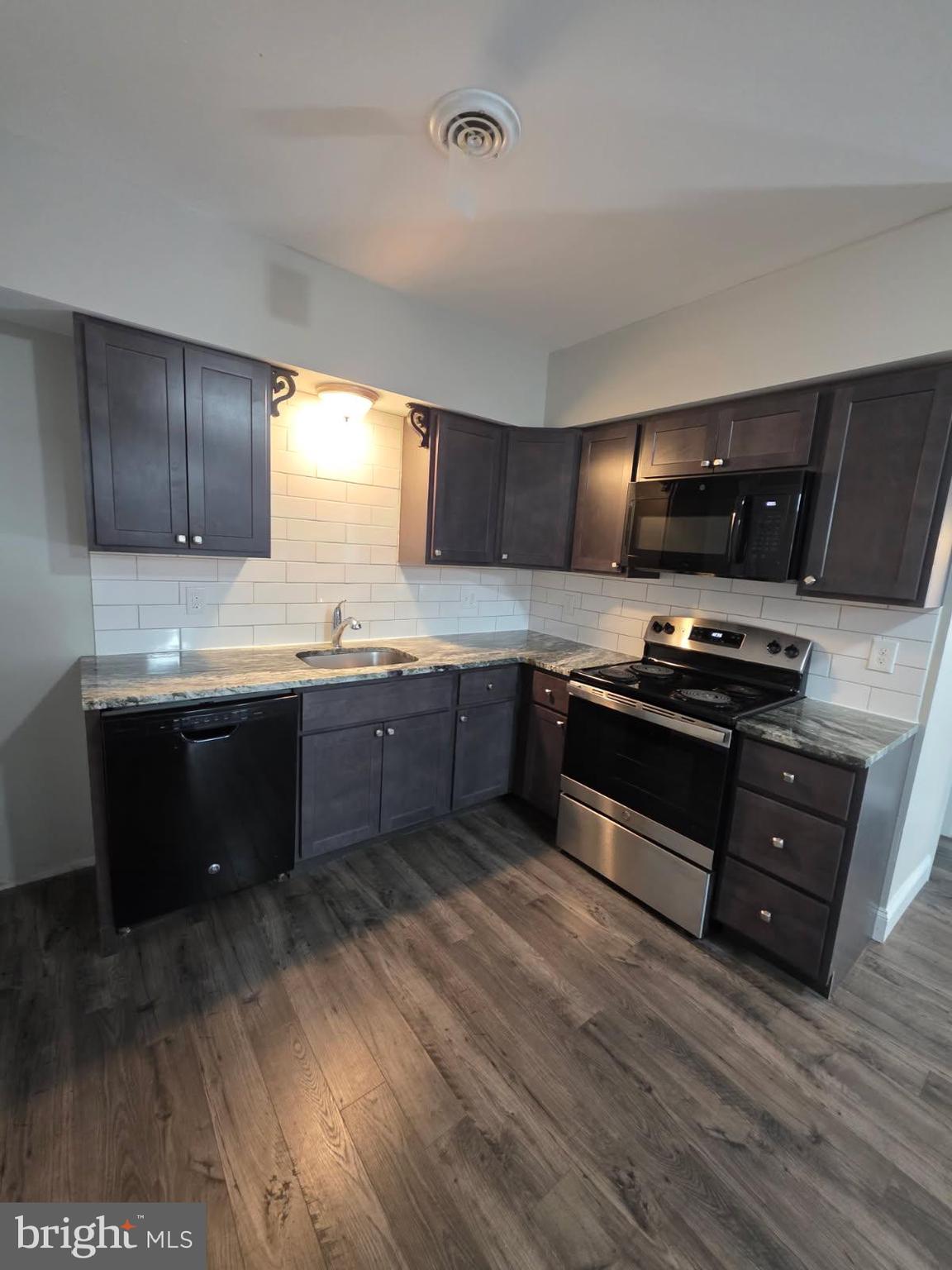 320 Main Street, Unit 1 Townsend, DE 19734 - Photo 6 of 22