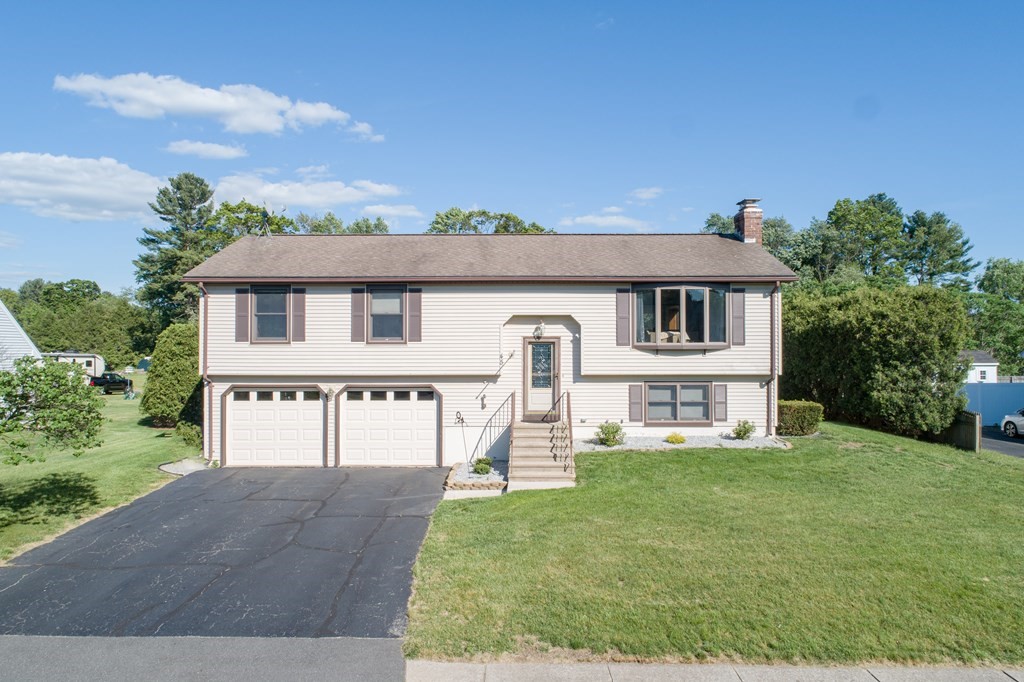 45 Spruceland Road Enfield, CT 06082 - Photo 1 of 32