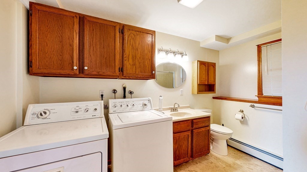 45 Spruceland Road Enfield, CT 06082 - Photo 16 of 32