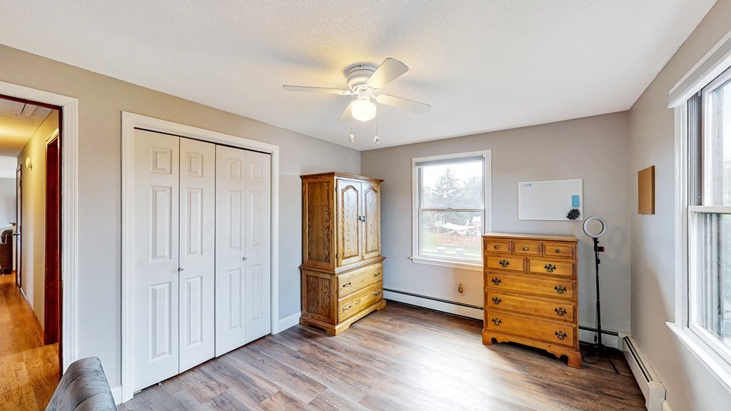 45 Spruceland Road Enfield, CT 06082 - Photo 10 of 32