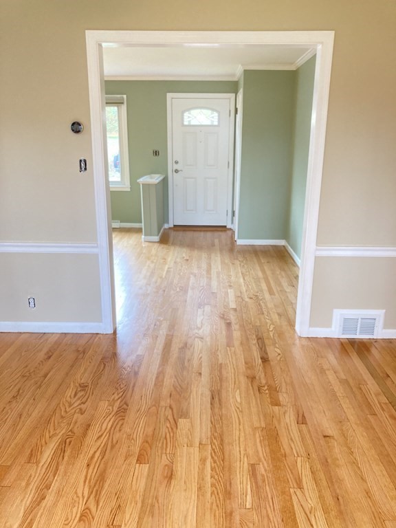 36 Old Orchard Road West Springfield, MA 01089 - Photo 6 of 26 Gallery Image 6