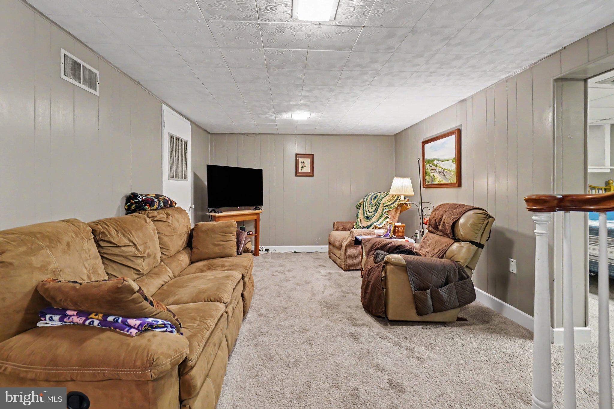 2201 Bellevue Road Harrisburg, PA 17104 - Photo 35 of 56