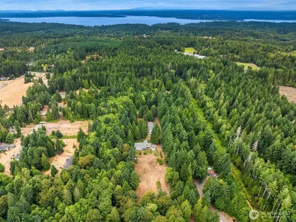 $995,000 | 5227 Key Peninsula Highway Northwest, Lakebay, WA 98349