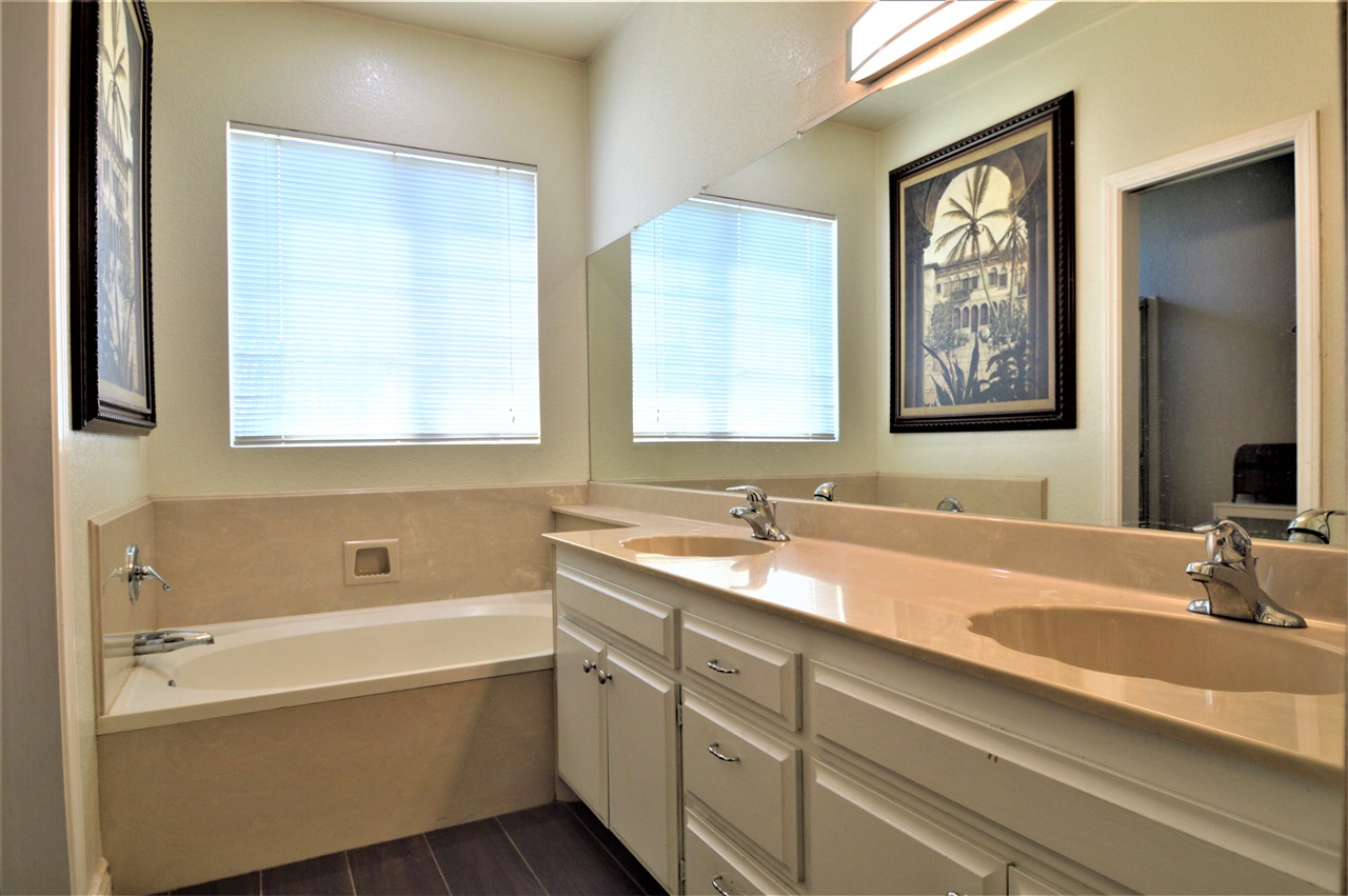 24049 Gymkhana Road Ramona, CA 92065 - Photo 13 of 25 Gallery Image 13