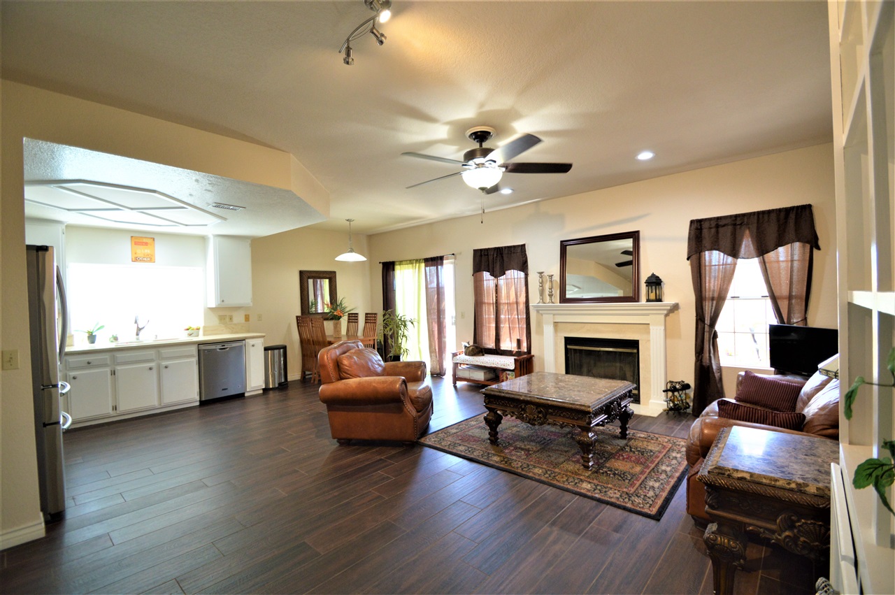 24049 Gymkhana Road Ramona, CA 92065 - Photo 8 of 25 Gallery Image 8