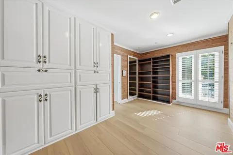 $7,995,000 | 3801 Longridge Avenue, Sherman Oaks, CA 91423