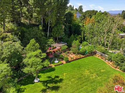 $7,995,000 | 3801 Longridge Avenue, Sherman Oaks, CA 91423