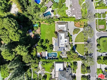 $7,995,000 | 3801 Longridge Avenue, Sherman Oaks, CA 91423