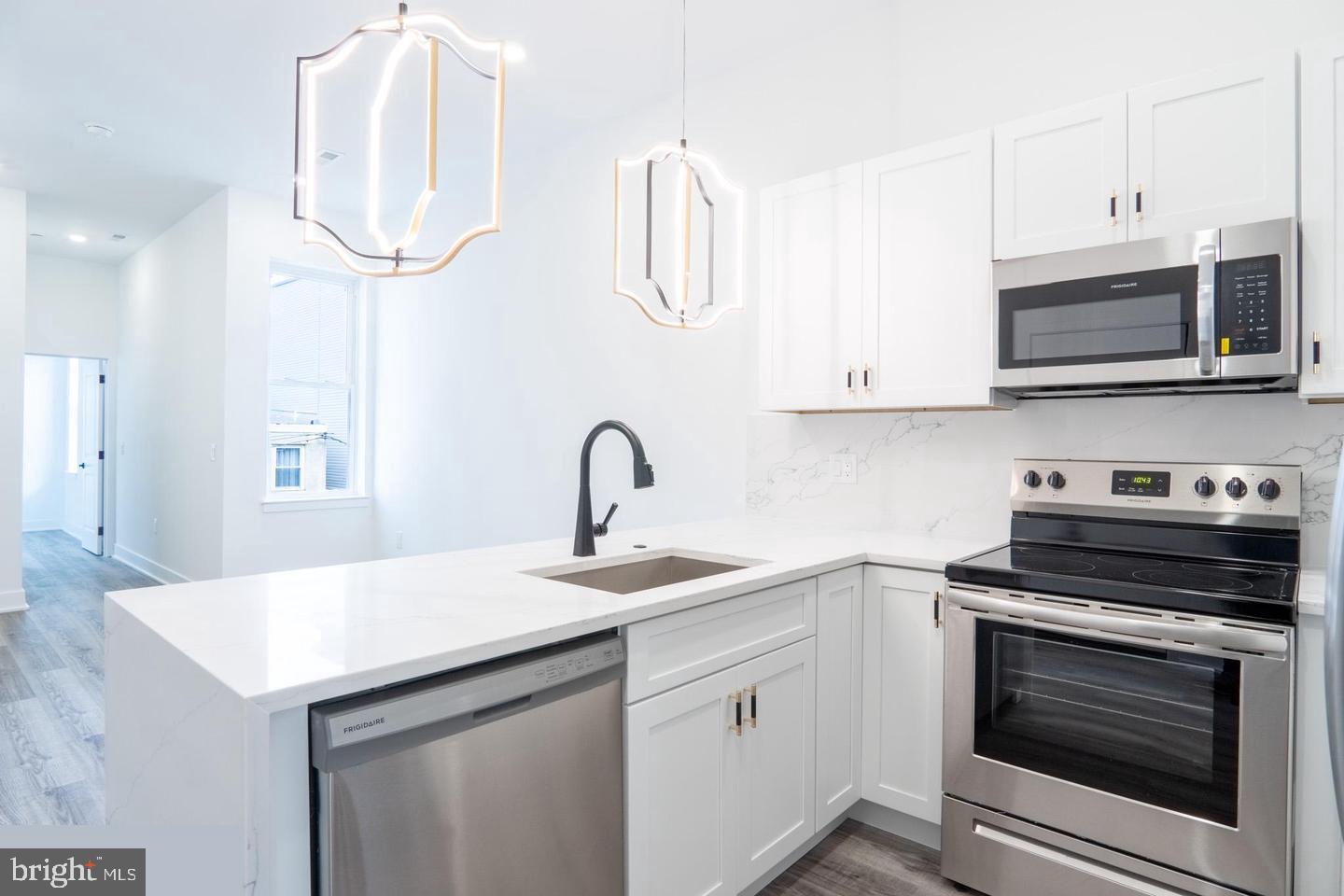 3861 Fairmount Avenue Philadelphia, PA 19104 - Photo 21 of 34