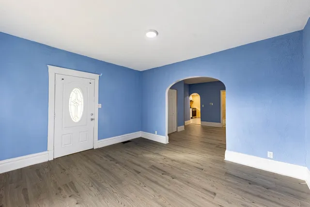 $199,995 | 2318 Gideon Avenue, Zion, IL 60099