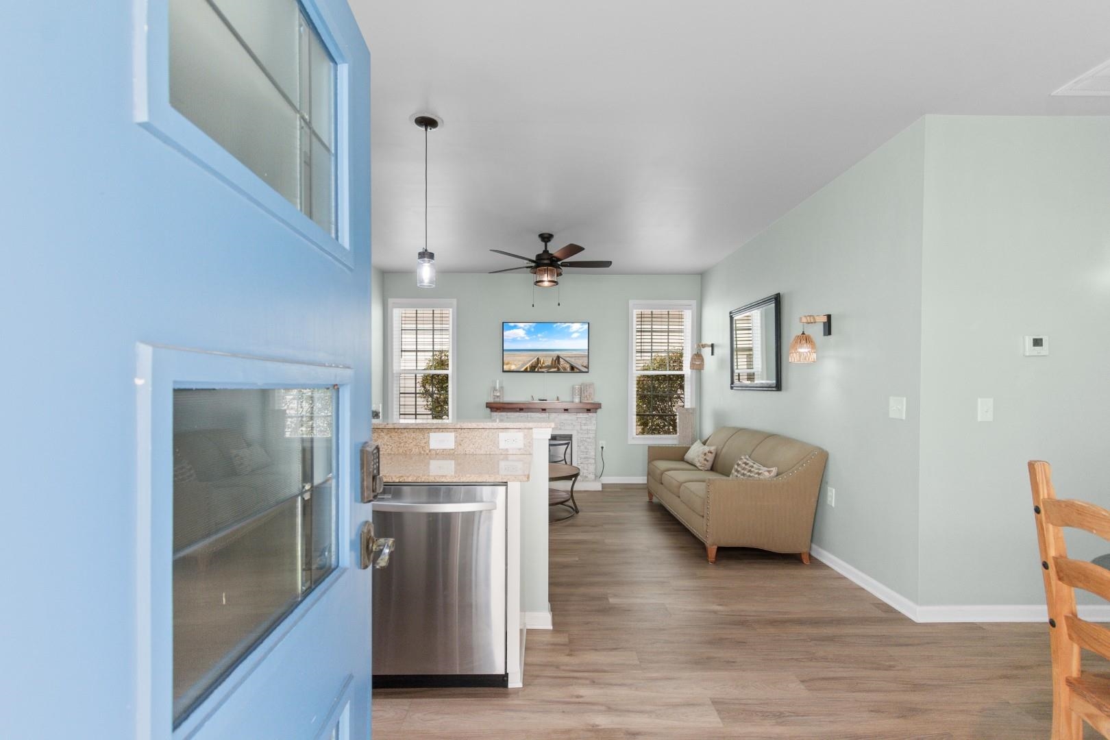124 Weatherboard Court Pawleys Island, SC 29585 - Photo 2 of 36