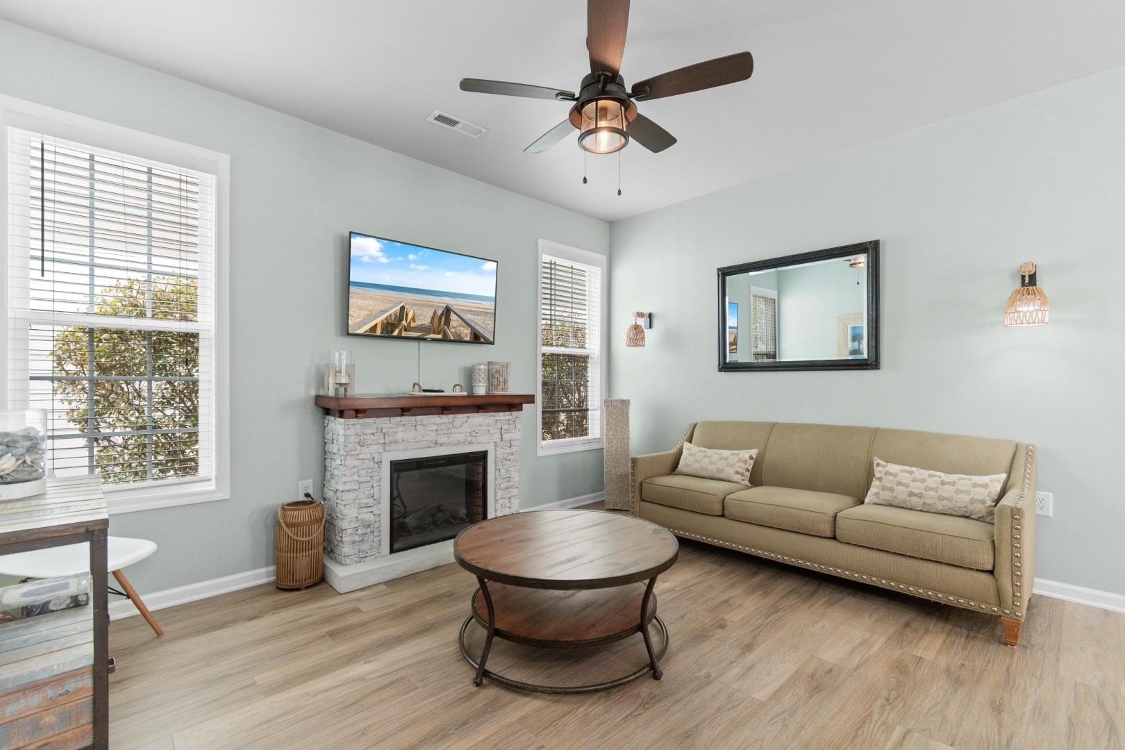 124 Weatherboard Court Pawleys Island, SC 29585 - Photo 10 of 36