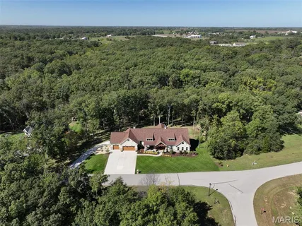 $1,395,000 | 133 Bristol Ridge Drive, Troy, MO 63379