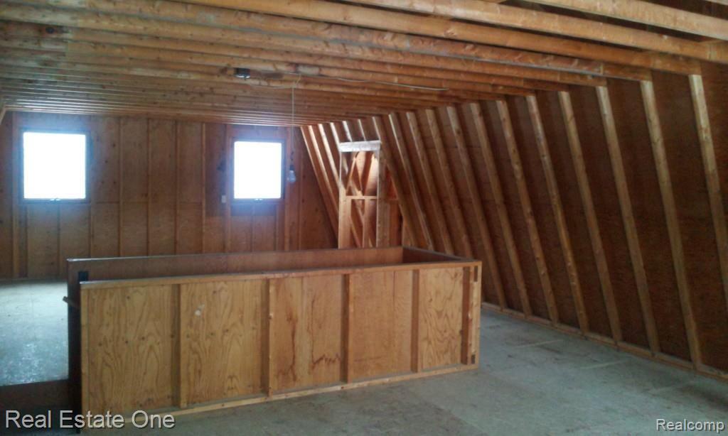 1300 West Rose Center Road Holly, MI 48442 - Photo 45 of 45 Work Shop (pic 8)
