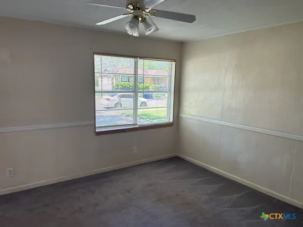 $1,175 | 303 Ridge Street, Copperas Cove, TX 76522