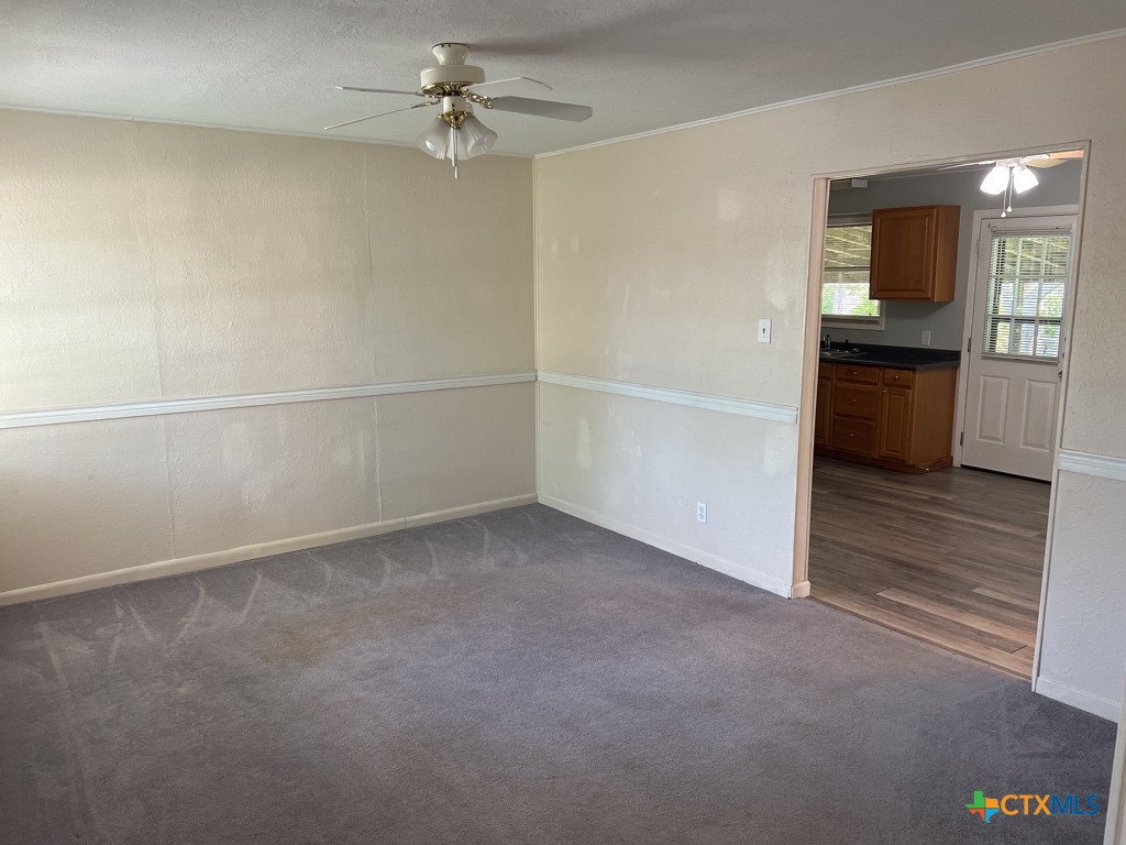 303 Ridge Street Copperas Cove, TX 76522 - Photo 4 of 16