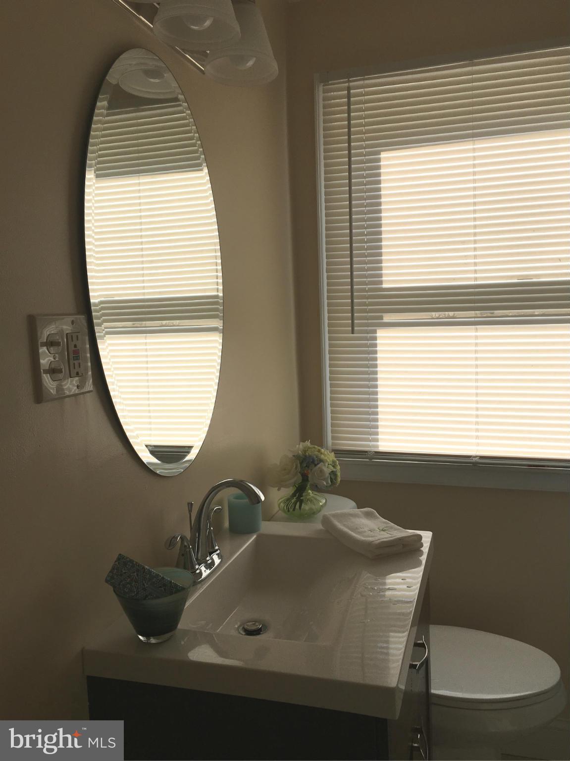 1624 Walterswood Road Baltimore, MD 21239 - Photo 14 of 28 Bath