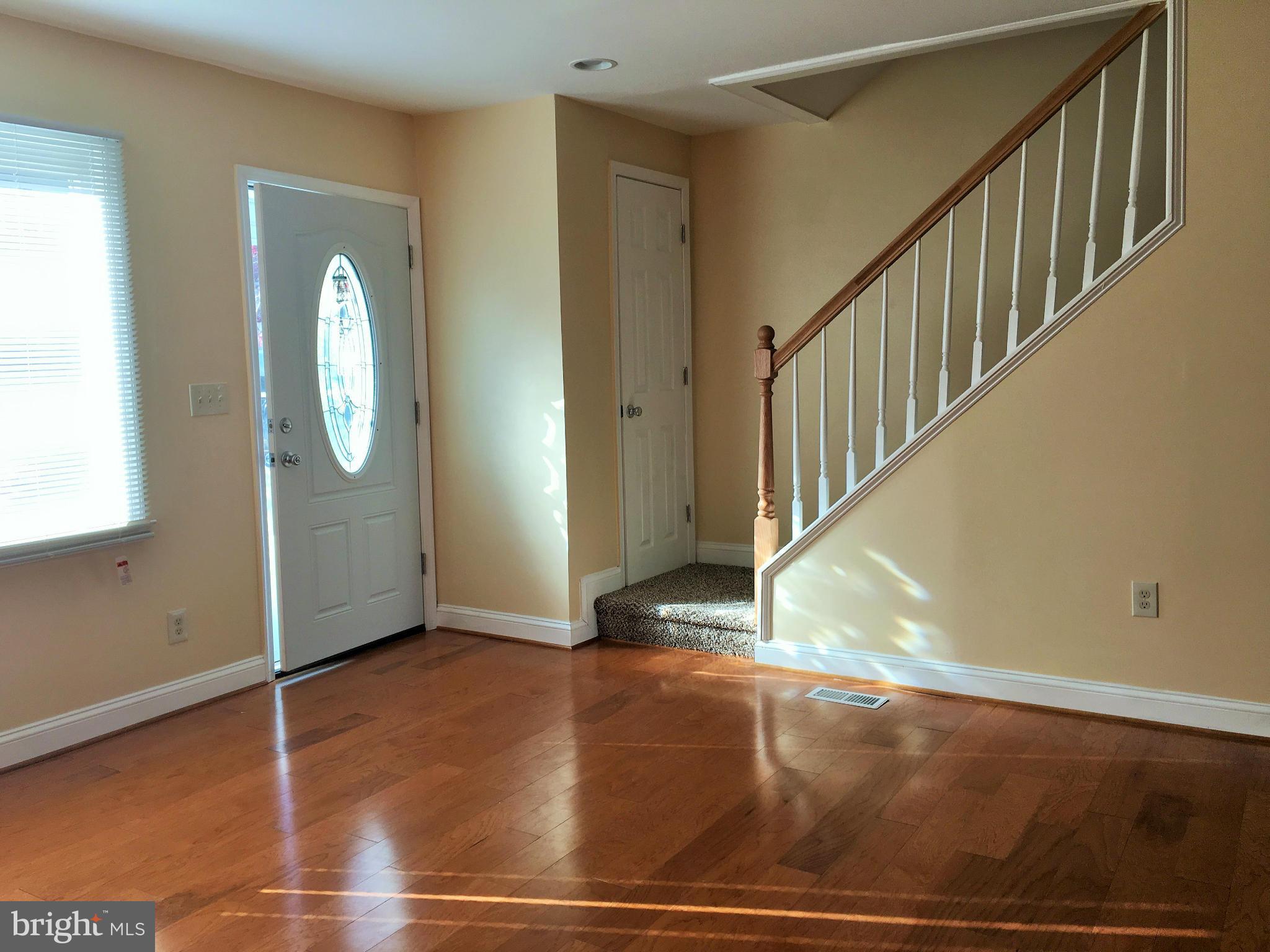 1624 Walterswood Road Baltimore, MD 21239 - Photo 3 of 28 Interior (General)