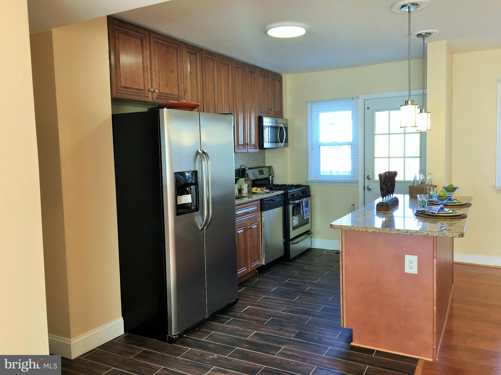 1624 Walterswood Road Baltimore, MD 21239 - Photo 6 of 28 Kitchen
