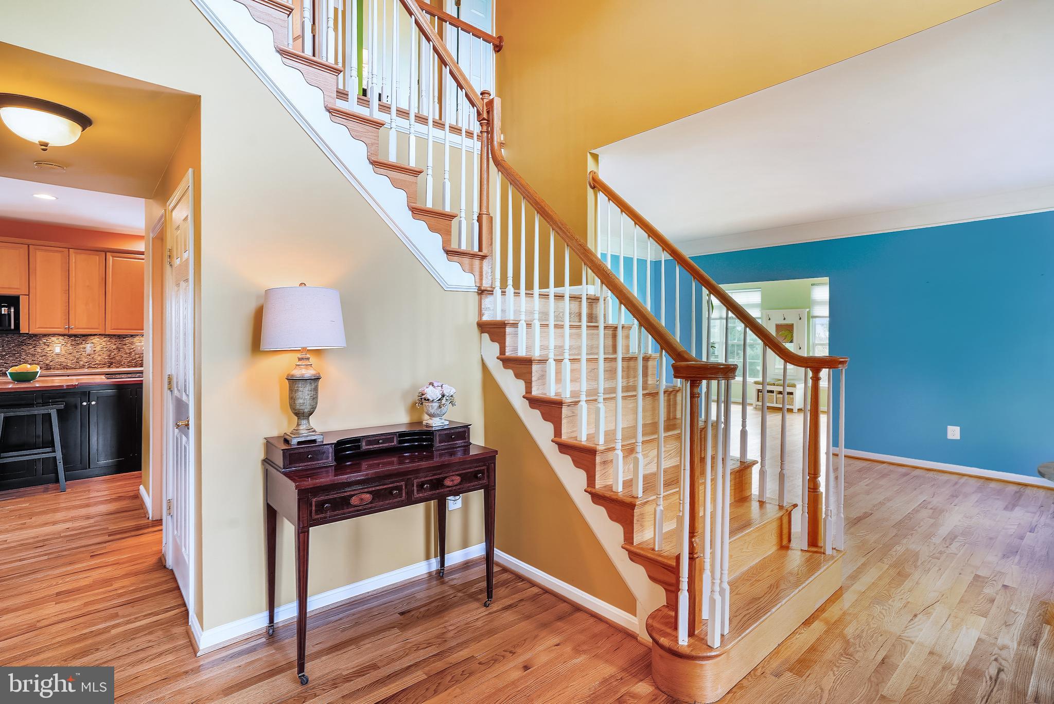 23907 Old Hundred Road Dickerson, MD 20842 - Photo 3 of 126 Gracious OPEN Two Story Foyer!