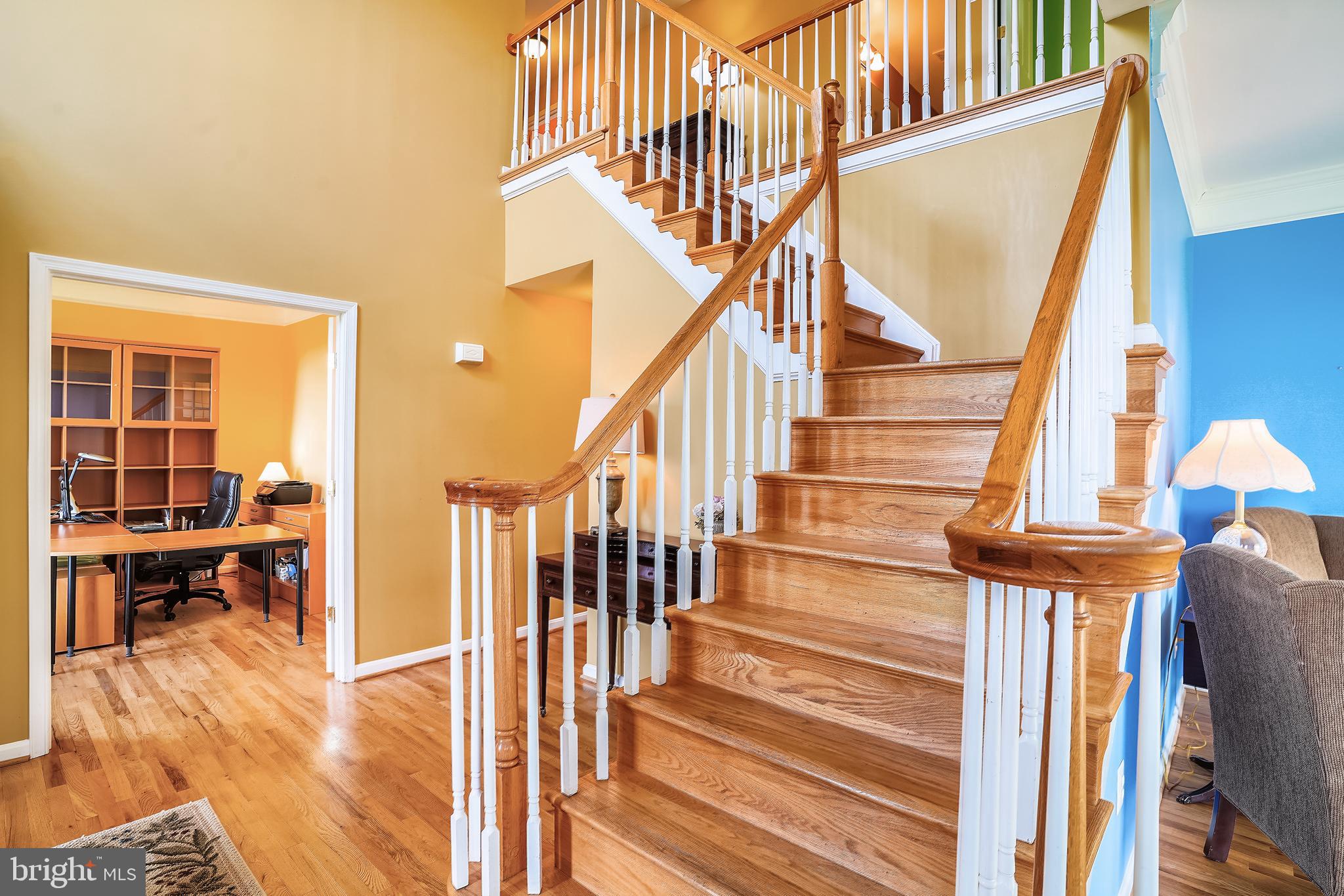 23907 Old Hundred Road Dickerson, MD 20842 - Photo 4 of 126 Foyer Staircase looking into the Office/Study!