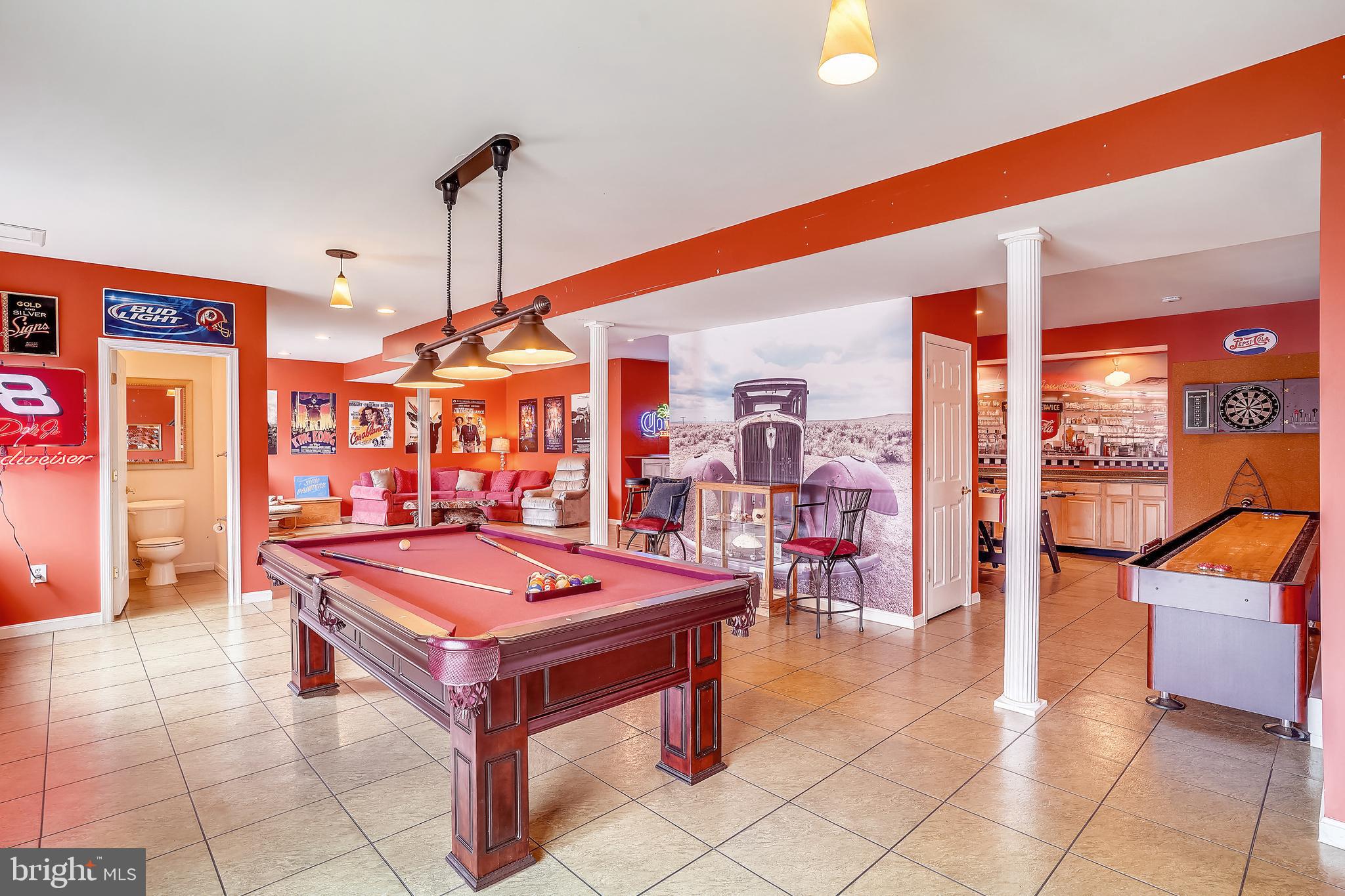 23907 Old Hundred Road Dickerson, MD 20842 - Photo 65 of 126 LOOK at this space
