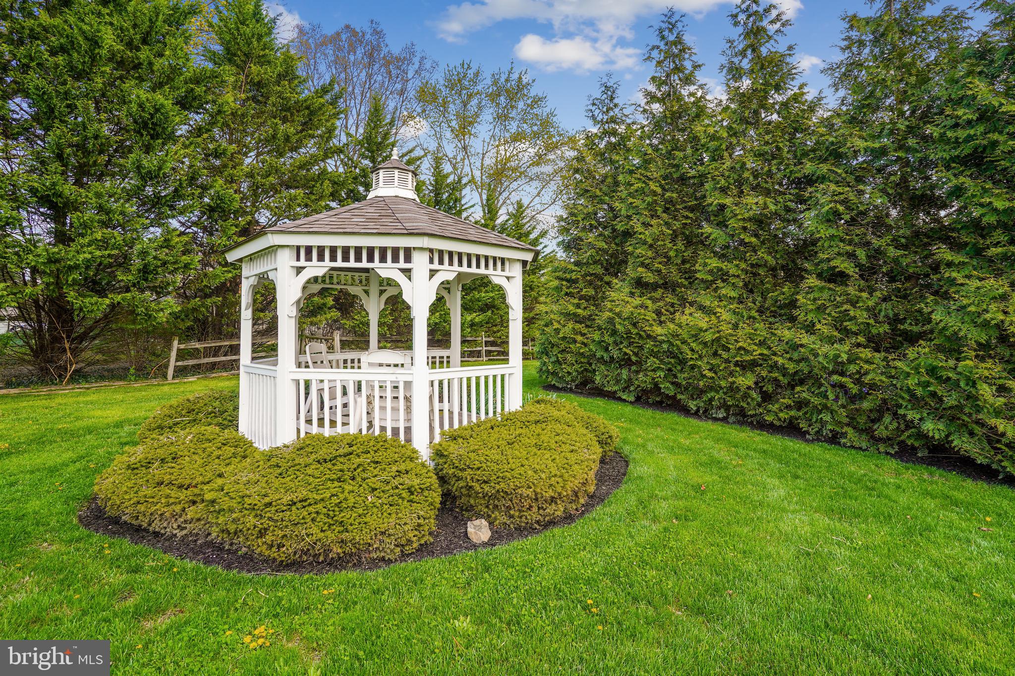 23907 Old Hundred Road Dickerson, MD 20842 - Photo 86 of 126 Gazebo