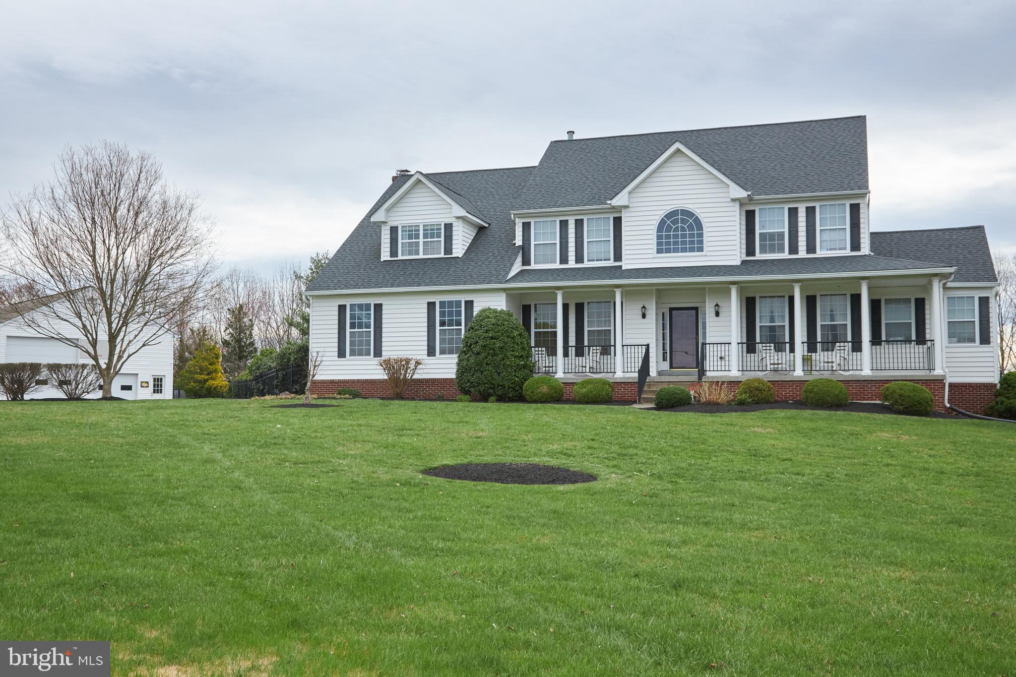 23907 Old Hundred Road Dickerson, MD 20842 - Photo 90 of 126 LOOK at the front porch!