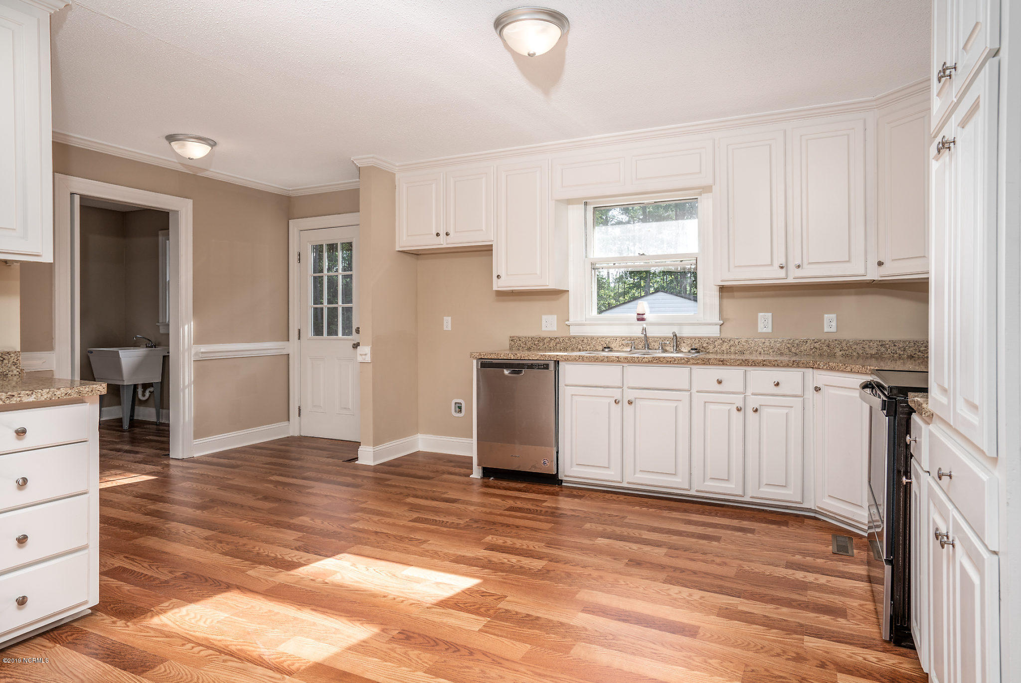 878 Bay Valley Road Kenly, NC 27542 - Photo 9 of 35 Kitchen