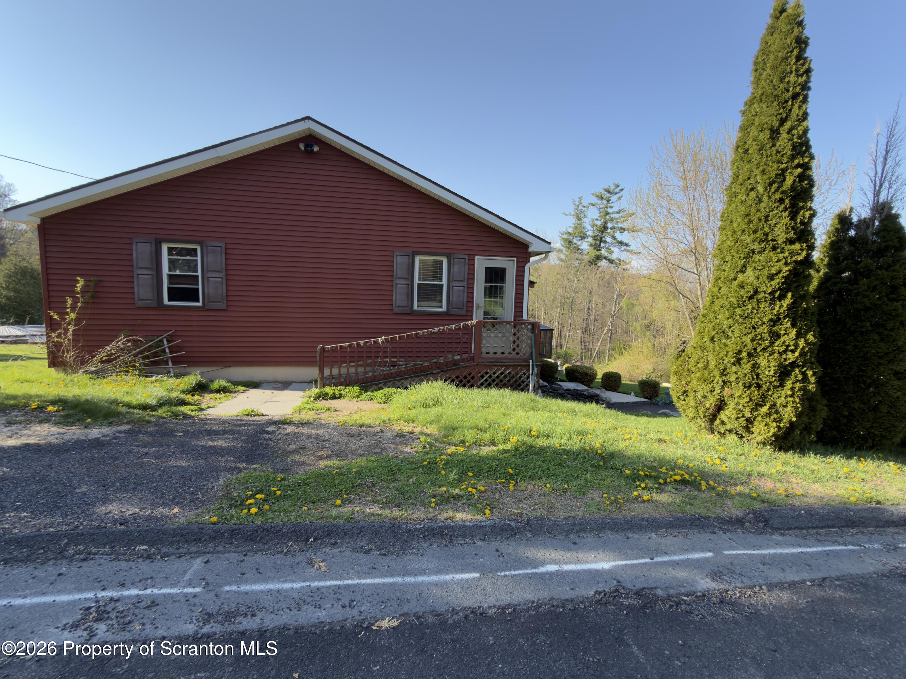 338 Bailey Street Clarks Summit, PA 18411 - Photo 6 of 24 a backyard of a house